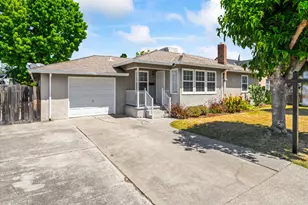 1715 S Tuxedo Ave, Stockton, CA 95204 - Photo 1