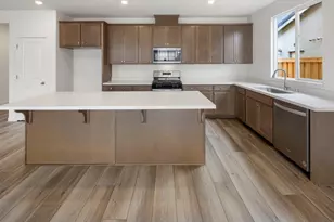 2166 Hunter Crk Dr, Lincoln, CA 95648 - Photo 1