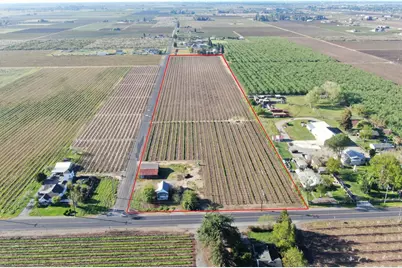 7106 E Kettleman Lane, Lodi, CA 95240 - Photo 1