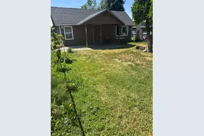 423 Empire Avenue, Modesto, CA 95354 - Photo 1
