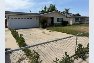 2513 Larcus Avenue, Bakersfield, CA 93307 - Photo 1