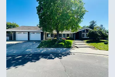 553 Manor Oak Place, Manteca, CA 95336 - Photo 1