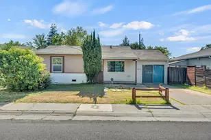 4472 El Cerrito Way, Sacramento, CA 95820 - Photo 1