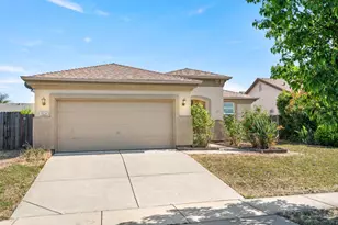 1624 Chateau Dr, Olivehurst, CA 95961 - Photo 1