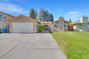 1125 W Tuolumne Rd, Turlock, CA 95382 - Photo 1