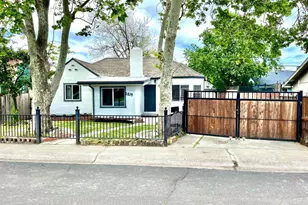 1819 Country Club Blvd, Stockton, CA 95204 - Photo 1