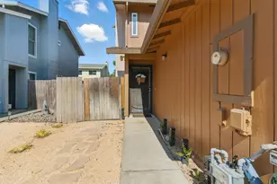 1296 Spruce Ln, Manteca, CA 95336 - Photo 1