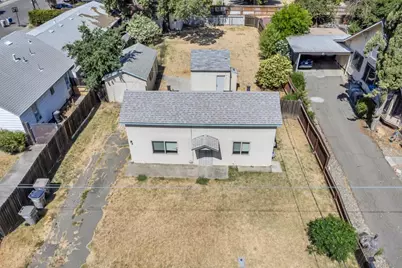 107 N Walnut Street, Woodland, CA 95695 - Photo 1