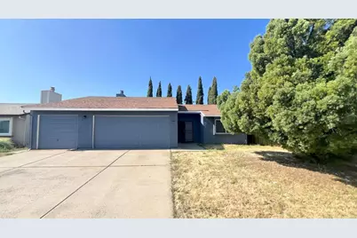 8685 Tiogawoods Drive, Sacramento, CA 95828 - Photo 1