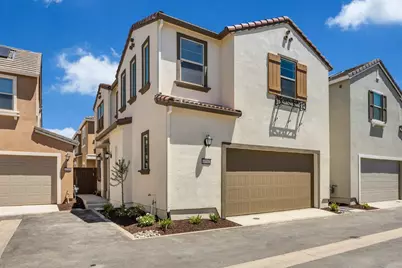 10582 Trill Way, Elk Grove, CA 95757 - Photo 1