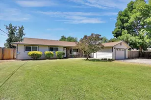 2304 McGowan Pkwy, Olivehurst, CA 95961 - Photo 1