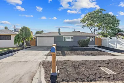 1335 N Garden Avenue, Fresno, CA 93727 - Photo 1