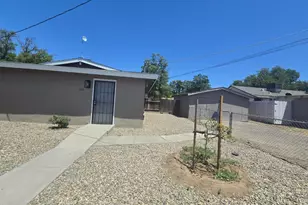 1004 Middlecoff Ave, Modesto, CA 95351 - Photo 1