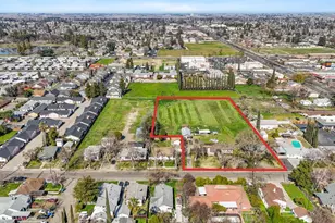 123 Almond Ave, Turlock, CA 95380 - Photo 1