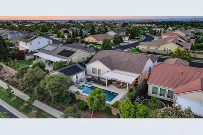 2389 Mendota Way, Roseville, CA 95747 - Photo 1