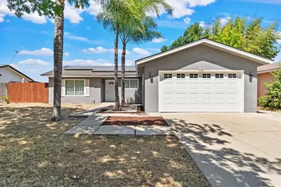1704 E Los Altos Avenue, Fresno, CA 93710 - Photo 1