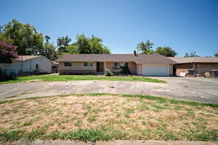 6915 8th Ave, Rio Linda, CA 95673 - Photo 1