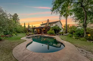 1004 Woodcrest Ct, Roseville, CA 95661 - Photo 1