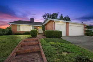 1011 Parkview Dr, Roseville, CA 95661 - Photo 1