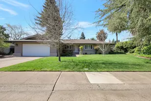 2851 Royal Palm Way, Carmichael, CA 95608 - Photo 1