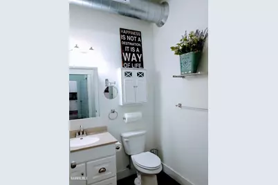 102 E Market Street, Apt. 2 Street, Mount Carroll, IL 61053 - Photo 18