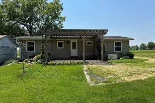 25115 Locust Rd, Lanark, IL 61046 - Photo 8