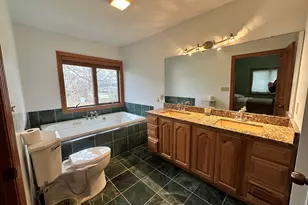 734 S Canterbury, Freeport, IL 61032 - Photo 26