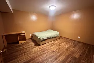 734 S Canterbury, Freeport, IL 61032 - Photo 32