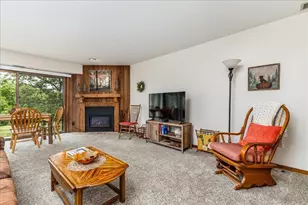 B2 Long Bay Point Dr, Galena, IL 61036 - Photo 6