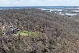 8616 Fisher Rd, Hanover, IL 61041 - Photo 10