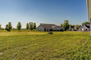 15551 Finley Way, South Beloit, IL 61080 - Photo 6