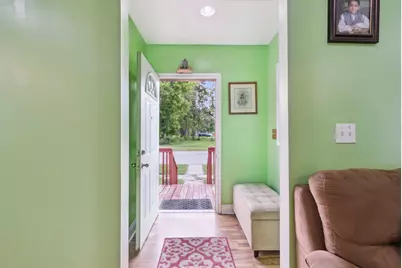 323 Tay Street, Rockford, IL 61102 - Photo 6