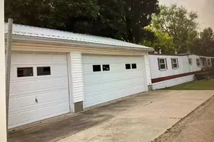 120 W Claremont St, Lanark, IL 61046 - Photo 16