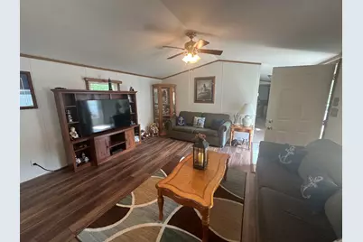 666 S Bluff #818 Street, South Beloit, IL 61080 - Photo 4