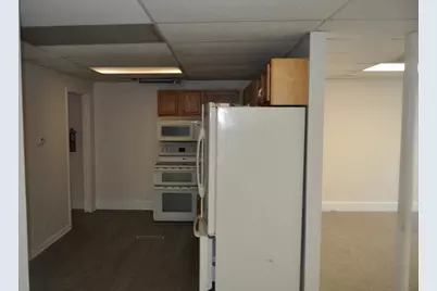 602 S West Avenue, Freeport, IL 61032 - Photo 6