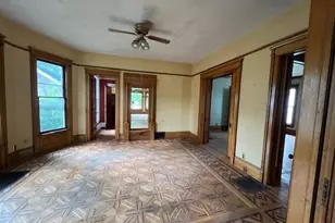 642 W Stephenson, Freeport, IL 61032 - Photo 4