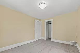 321 S Ottawa Ave, Dixon, IL 61021 - Photo 18