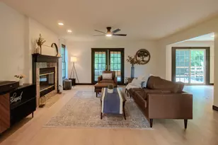 71 Ford Dr, East Dubuque, IL 61025 - Photo 10