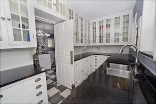 2221 Twin Oak Rd, Peru, IL 61354 - Photo 12