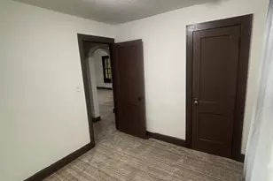 906 N Central Ave, Rockford, IL 61101 - Photo 2