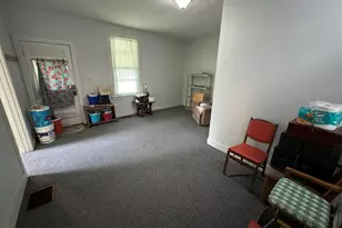 607 S Jackson St, Mount Carroll, IL 61053 - Photo 10