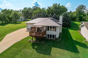 1726 Baintree Rd, Lake Summerset, IL 61019 - Photo 1