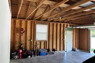 2002 Guiles Ave, Mendota, IL 61342 - Photo 34