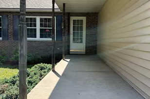 2002 Guiles Ave, Mendota, IL 61342 - Photo 36