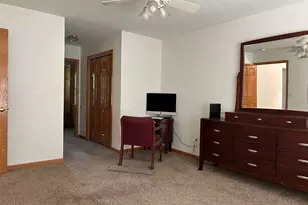 2002 Guiles Ave, Mendota, IL 61342 - Photo 24