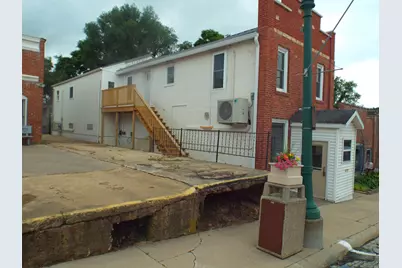 206 Market Street, Mount Carroll, IL 61053 - Photo 10