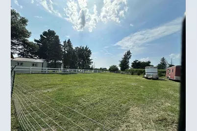 9896 Lincoln Road, Morrison, IL 61270 - Photo 16
