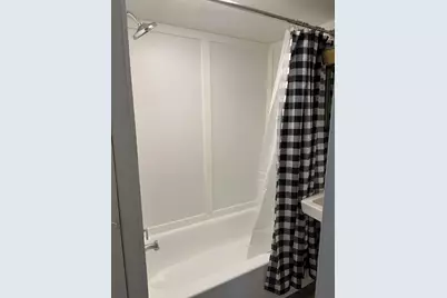 309 W Pleasant, Freeport, IL 61032 - Photo 16