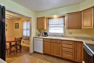 1712 Manchester Rd, South Beloit, IL 61080 - Photo 38