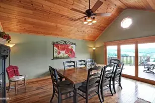 2287 W Hanover Rd, Hanover, IL 61041 - Photo 10